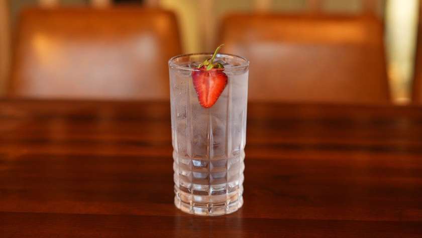 Strawberry Gin And Tonic