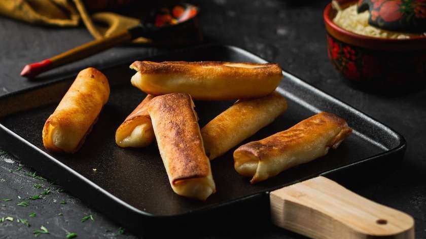 Pancake meat + sour cream