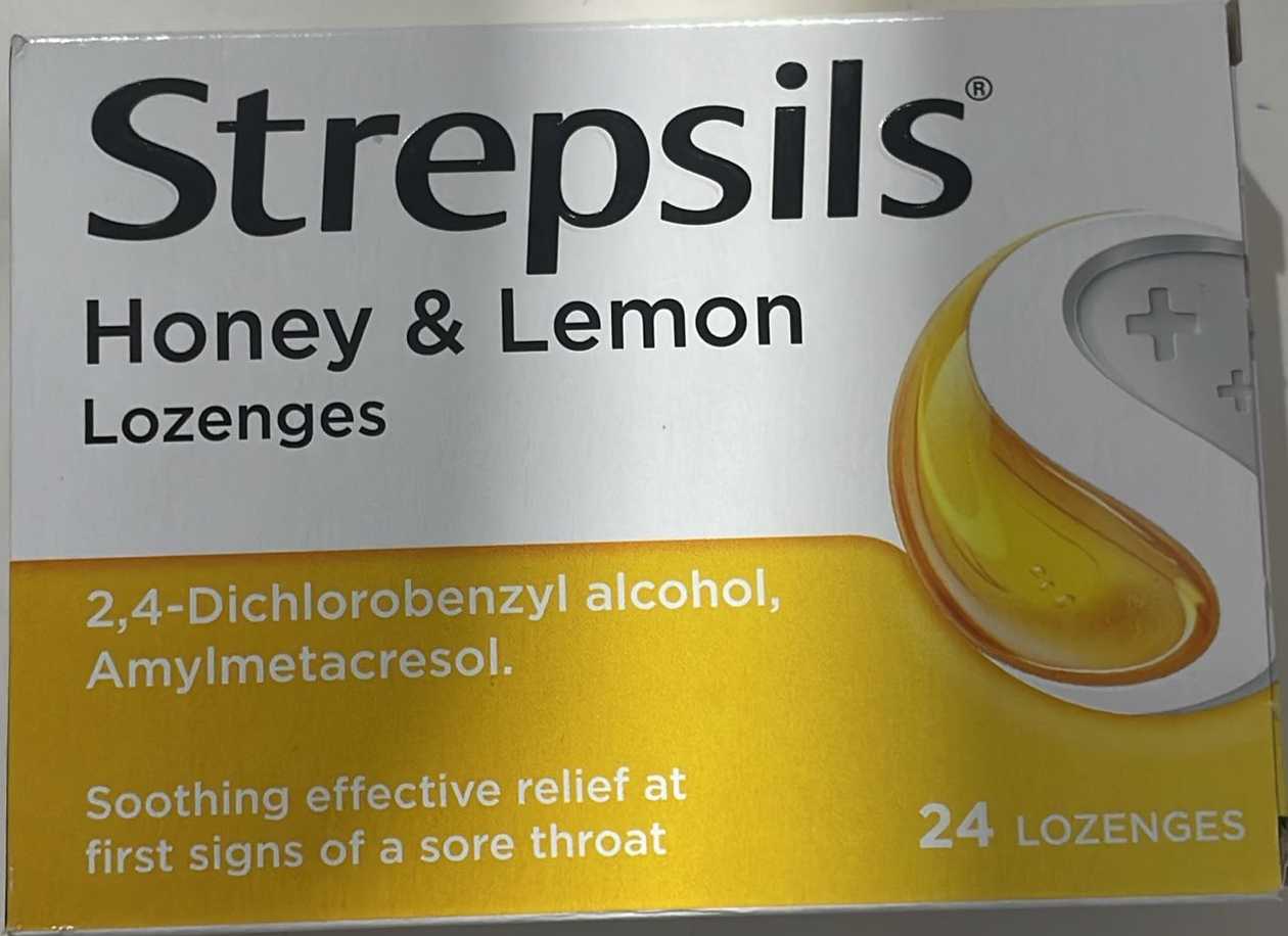 Strepsils Honey & Lemon Lozenges (Strip Of 12 Loz.)