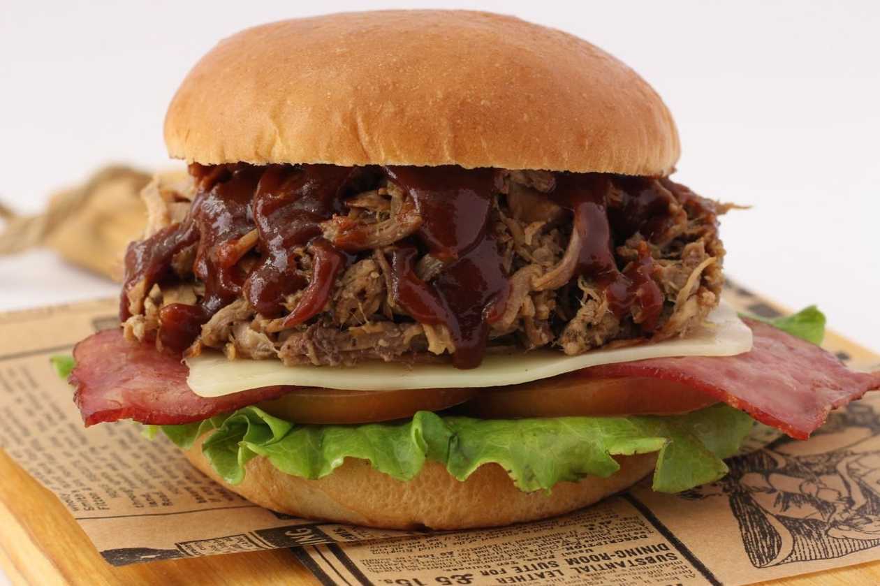 🎁 2x1 - Rib Burger + French Fries