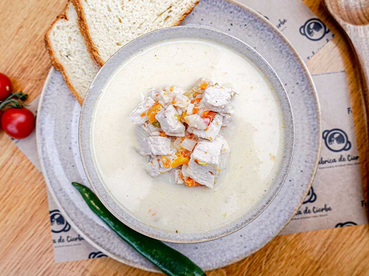 Ciorbă de pui a la grec