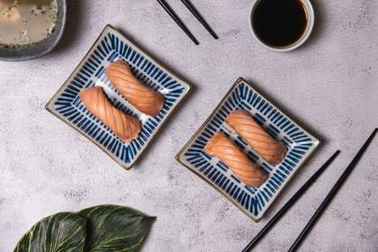 Nigiris de Salmão Braseado 4 Peças