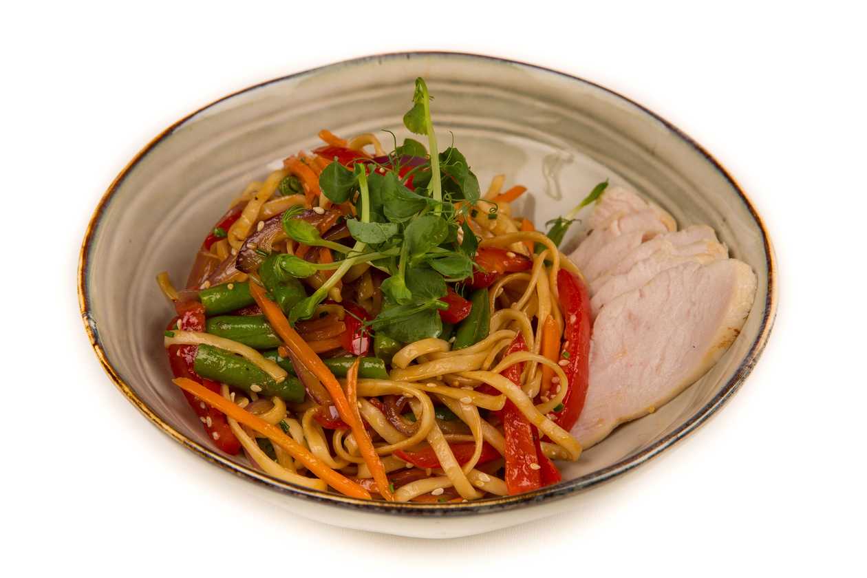 20. Noodles with chicken