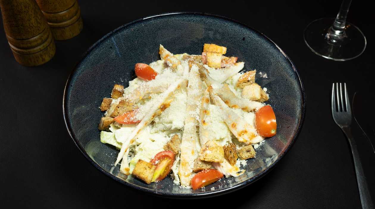 Salata Caesar 400g