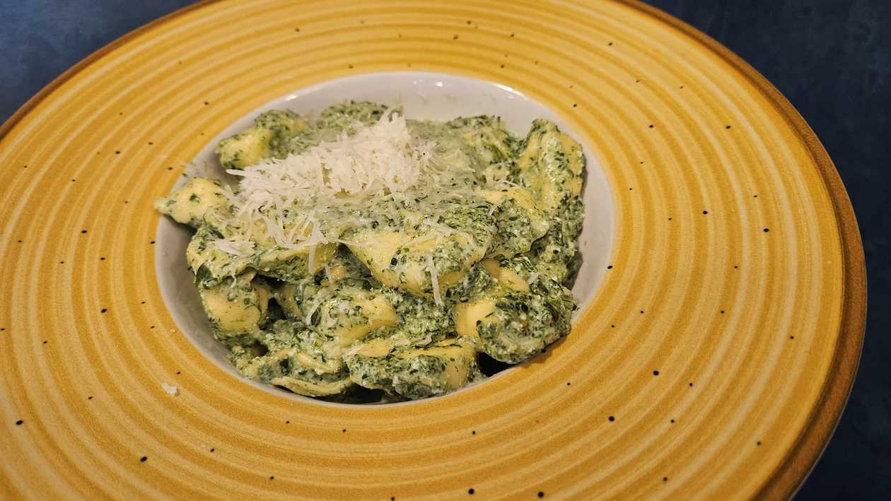 Ricotta And Spinach Tortellini
