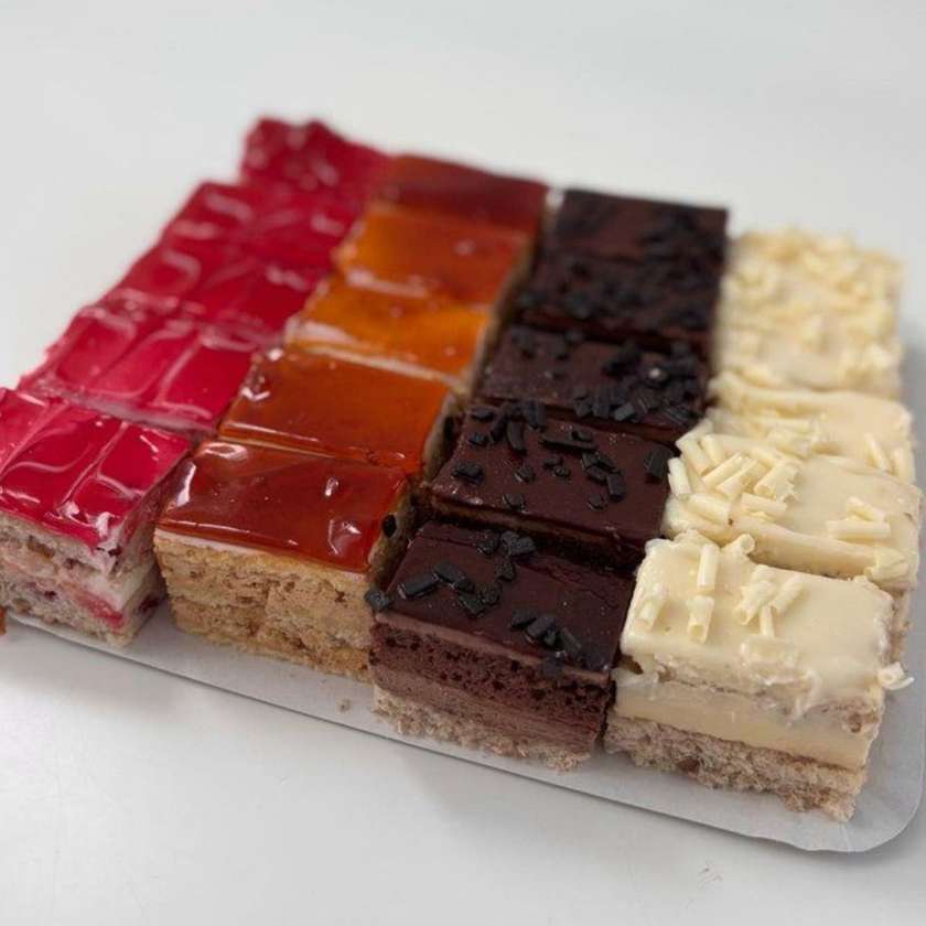 Platou Mini Prajituri de Casa