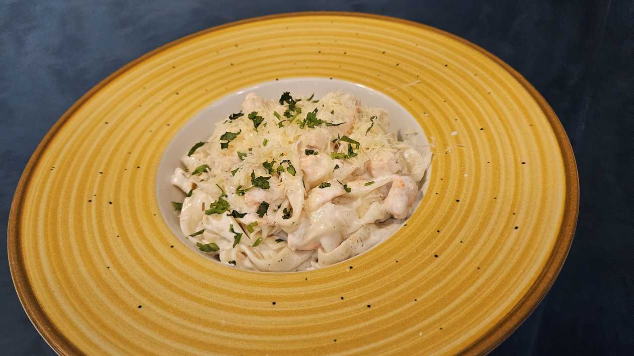 Salmon Tagliatelle