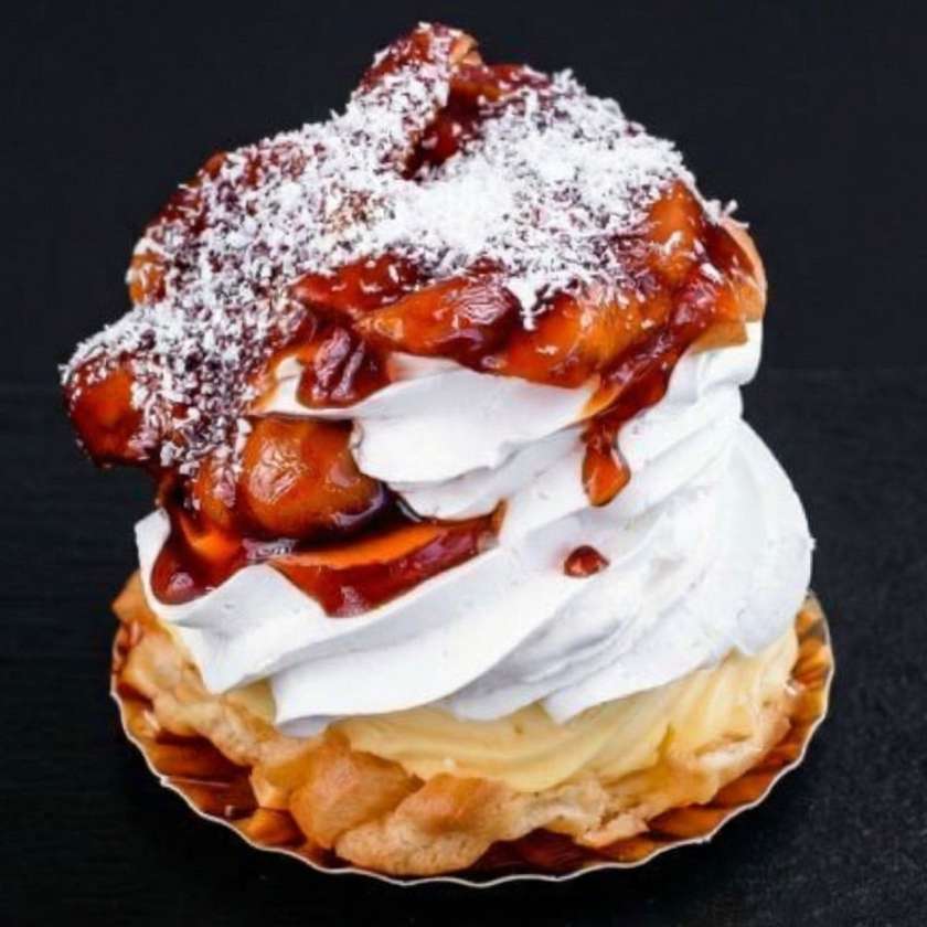 Choux a la Creme