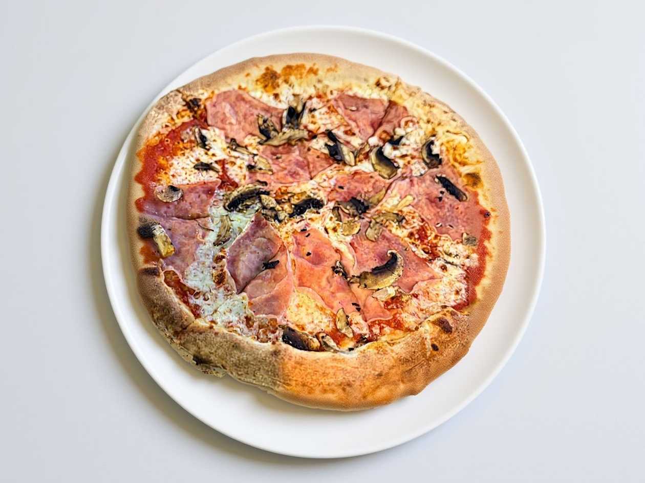 Pizza Prosciutto e Funghi 550 Gr.