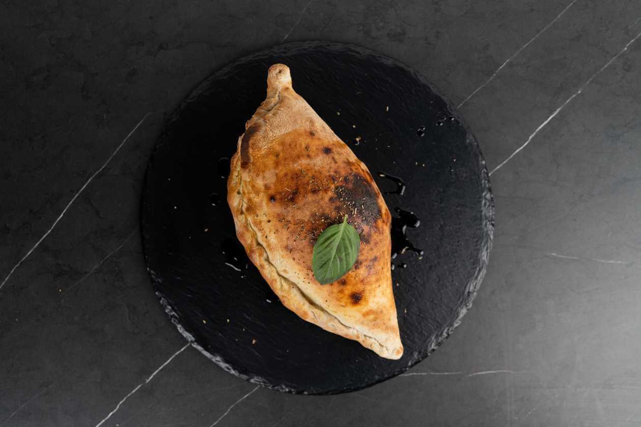 Classic Calzone