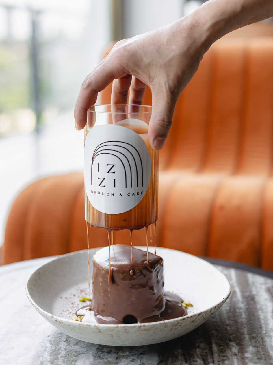 Pistachio Kunafa Chocolate Cake