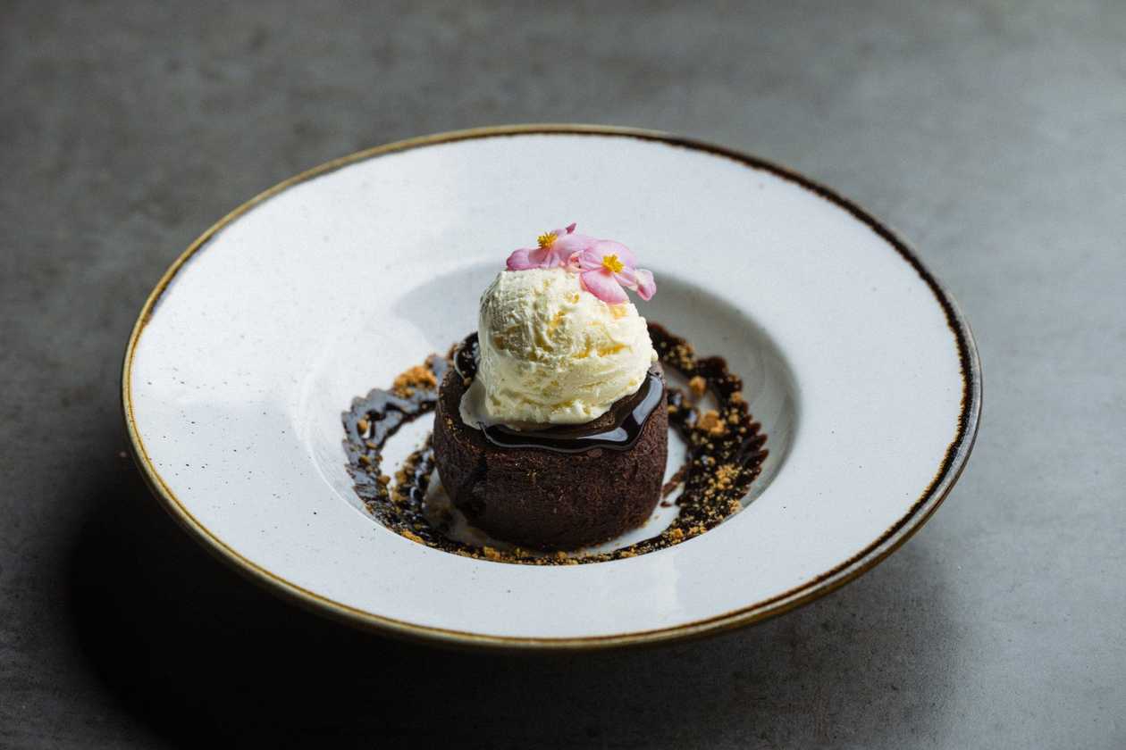 Lava Cake cu înghețată