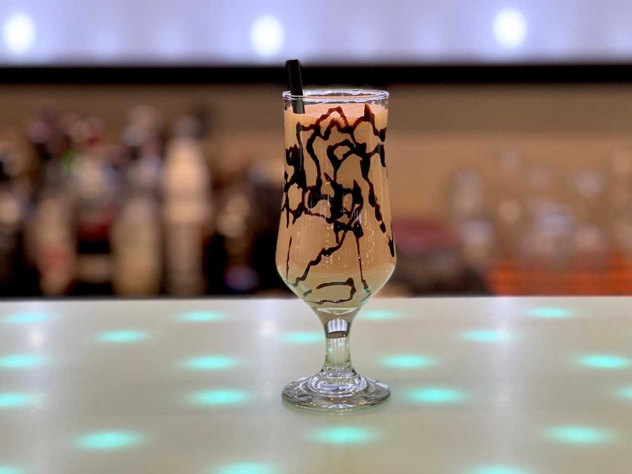 Ciocolata calda alba/neagra