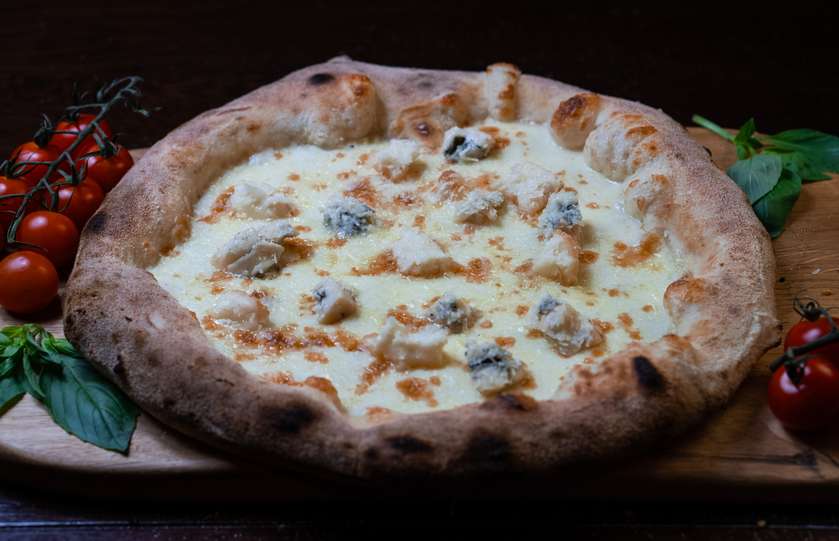 Pizza Quattro Formaggi