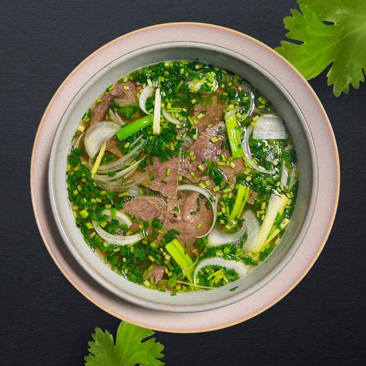 Pho z wołowiną gotowaną