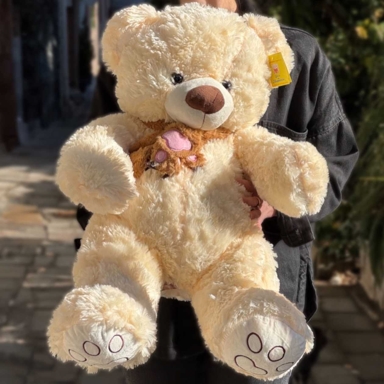 Soft toy teddy bear whithe with "Paw scarf"