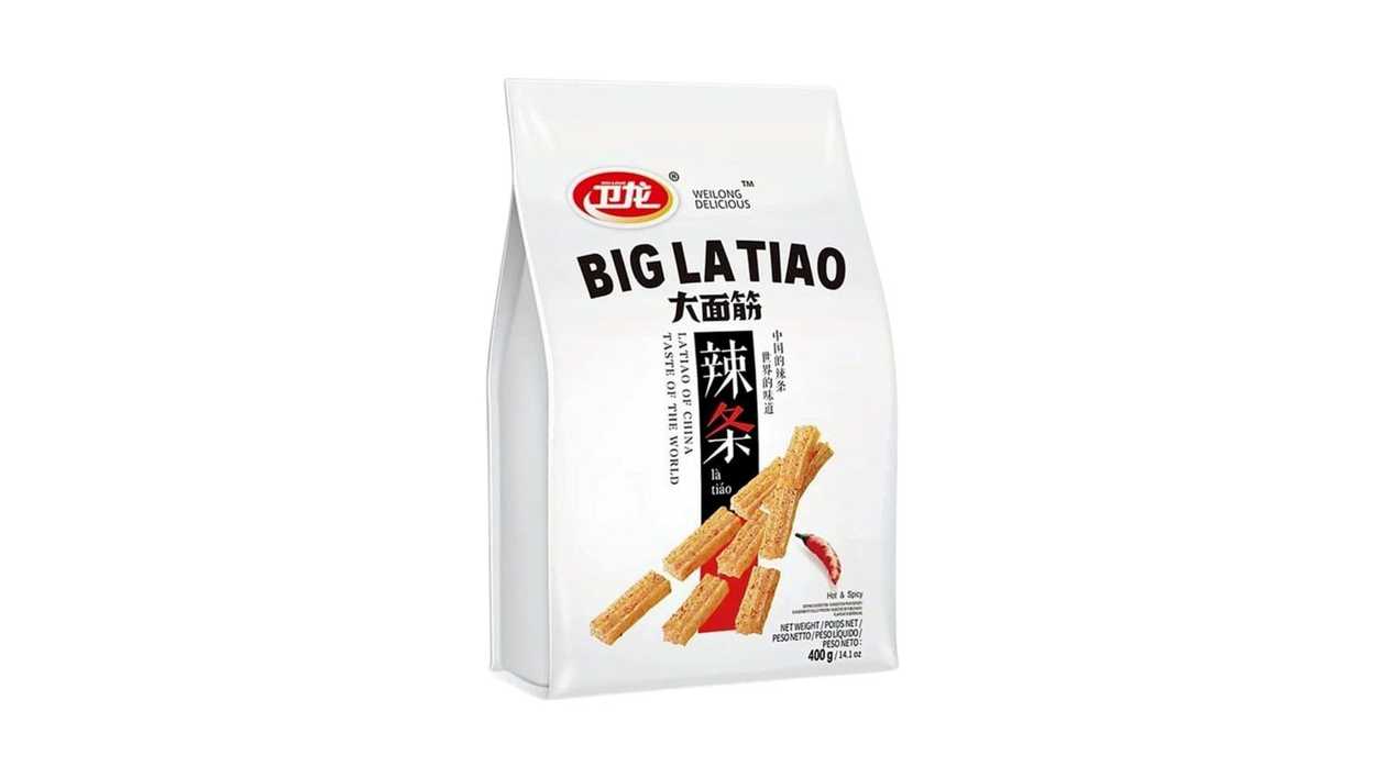 Weilong Big La Tiao Spicy Chinese Snack, 400 g