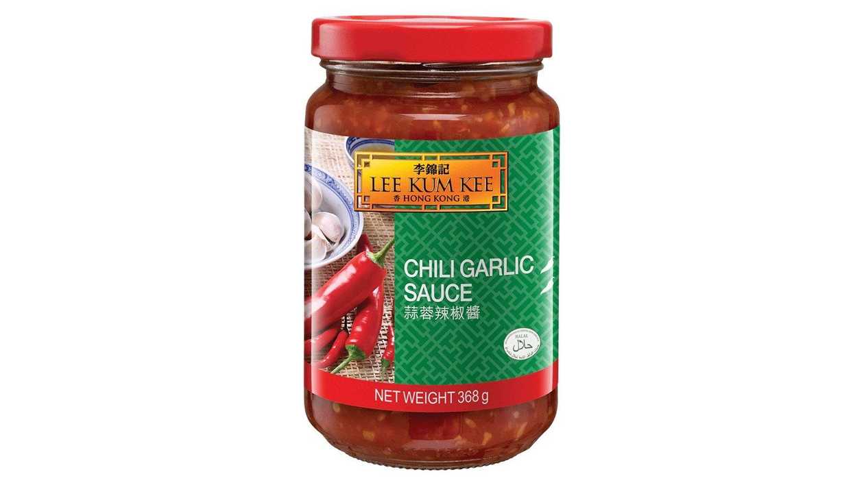 Lee Kum Kee Chili Garlic Sauce, 368 g