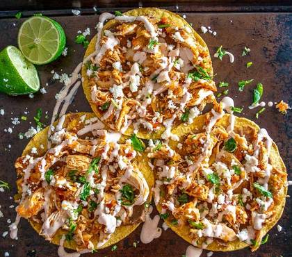 Tostadas de Tinga
