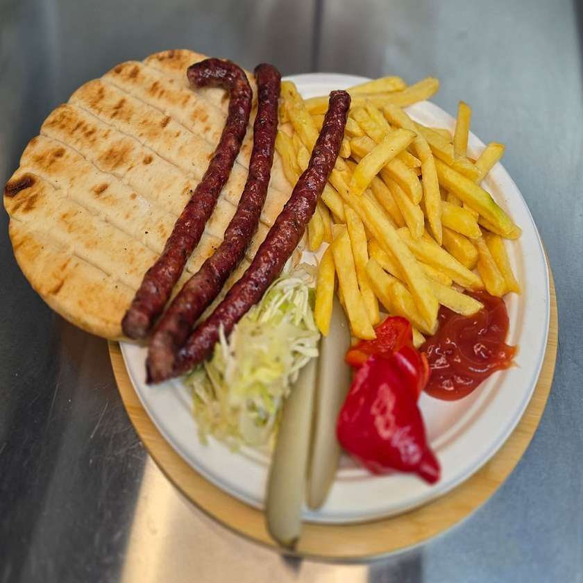 Meniu Cârnați Picanți