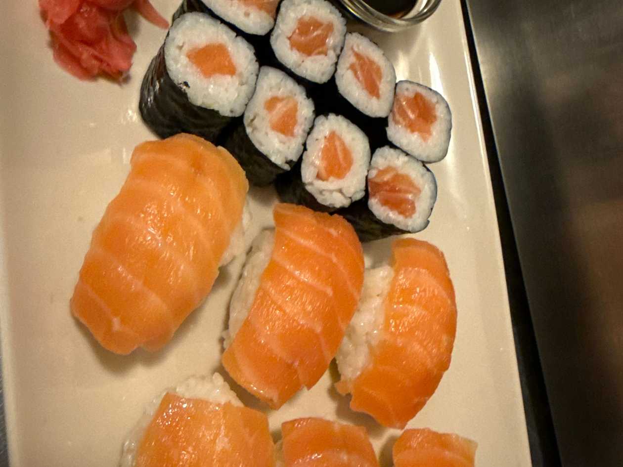 A11. Maki a Nigiri Losos