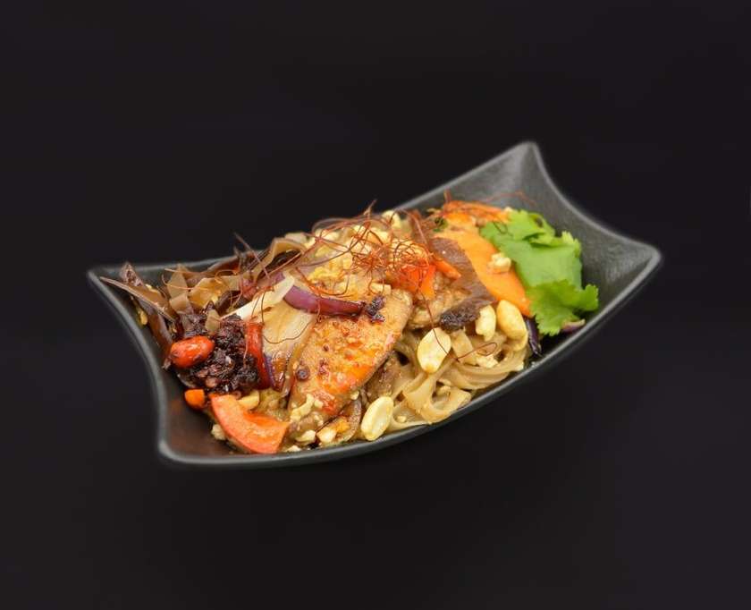 Pad Thai with chicken