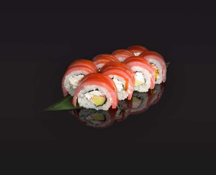Philadelphia roll with tuna and avocado