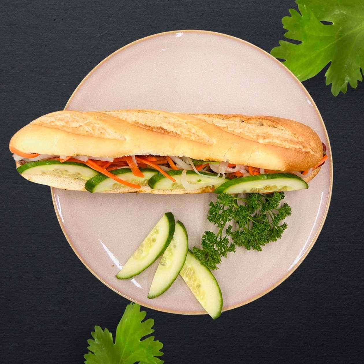 Bagietka z kurczakiem/Vietnamese chicken baguette