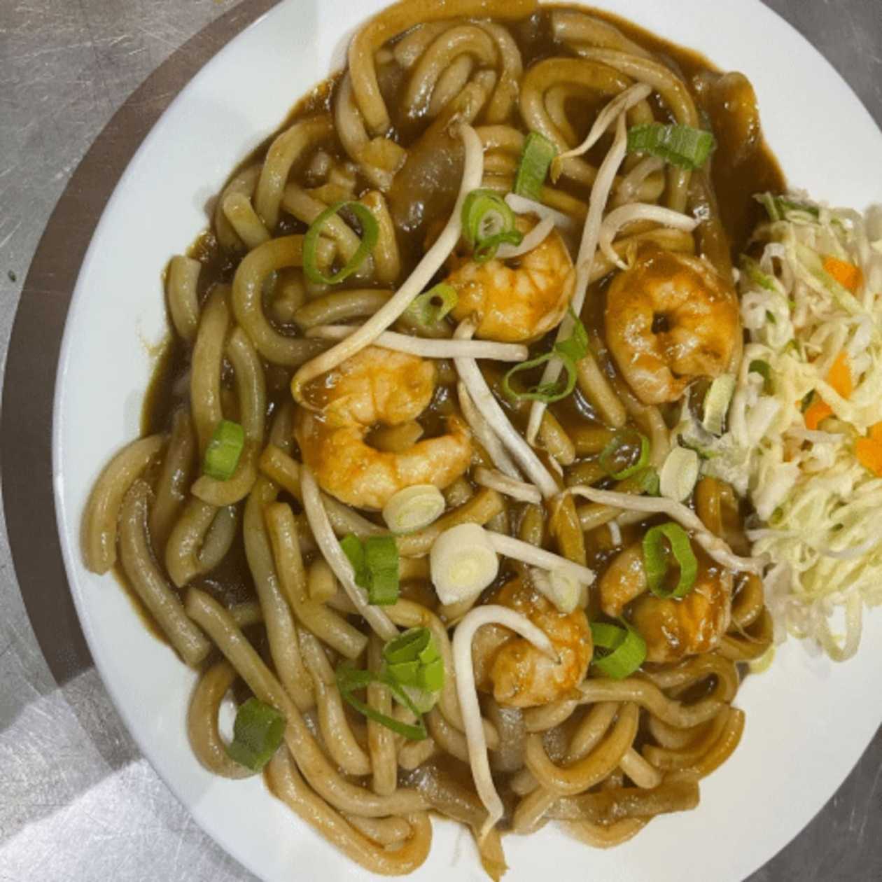 Makaron Udon z Krewetkami