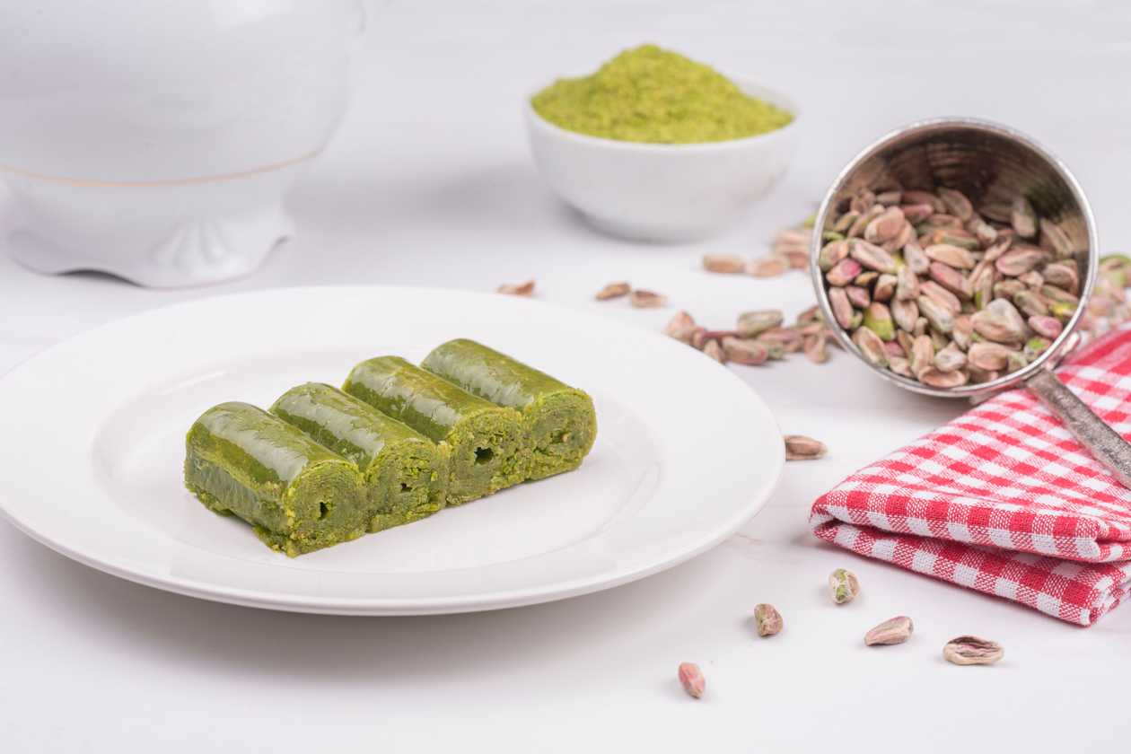 Pistachio Rolls Baklava
