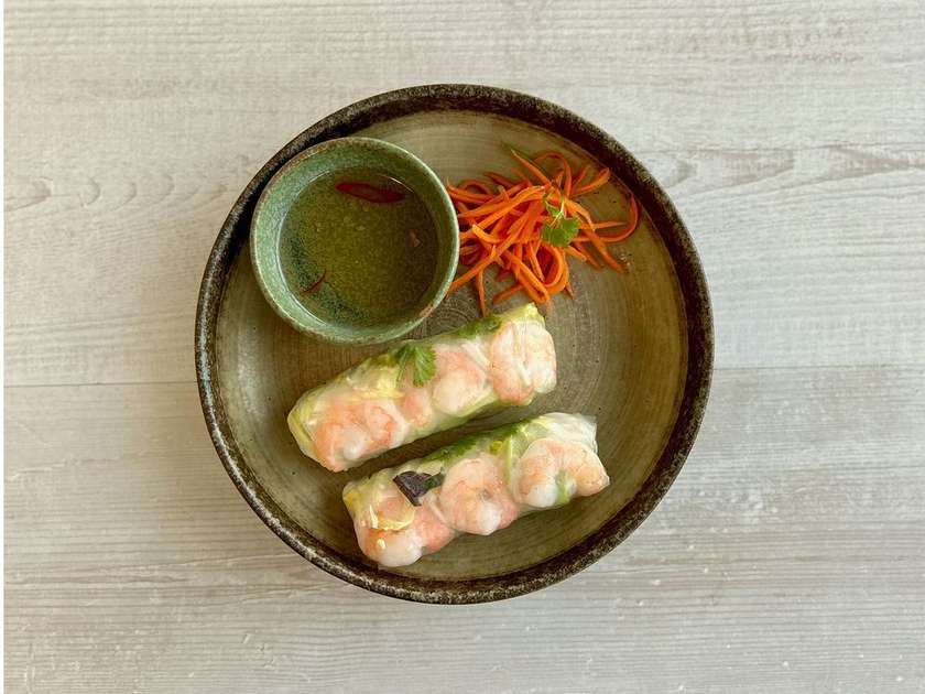 Letní závitky s krevetami