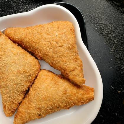 Meniu cascaval pane cu cartofi 500g