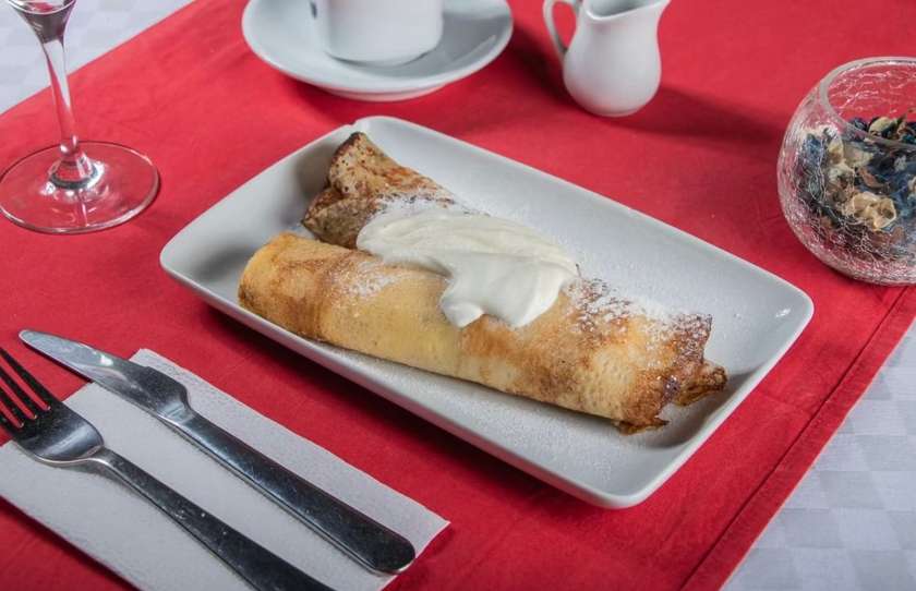 Clatite cu branza de vaci 180g