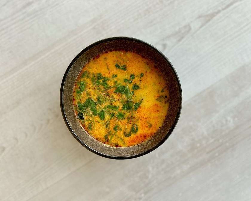 Thajská krevetová polévka