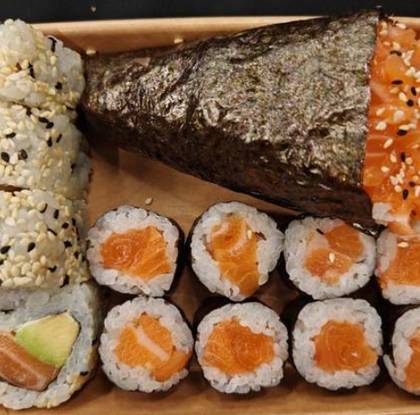 C8 (Box) Salmon Temaki and Maki