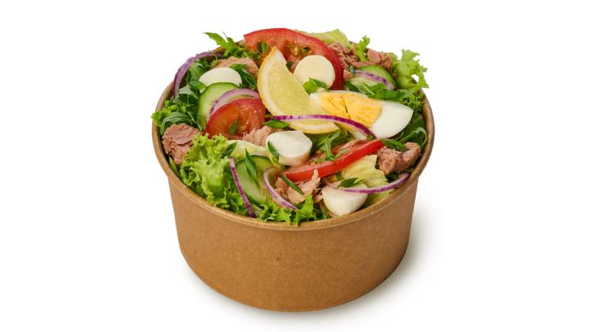 Small Caesar salad with tuna