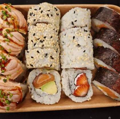 C9 (Box) Uramaki Mix