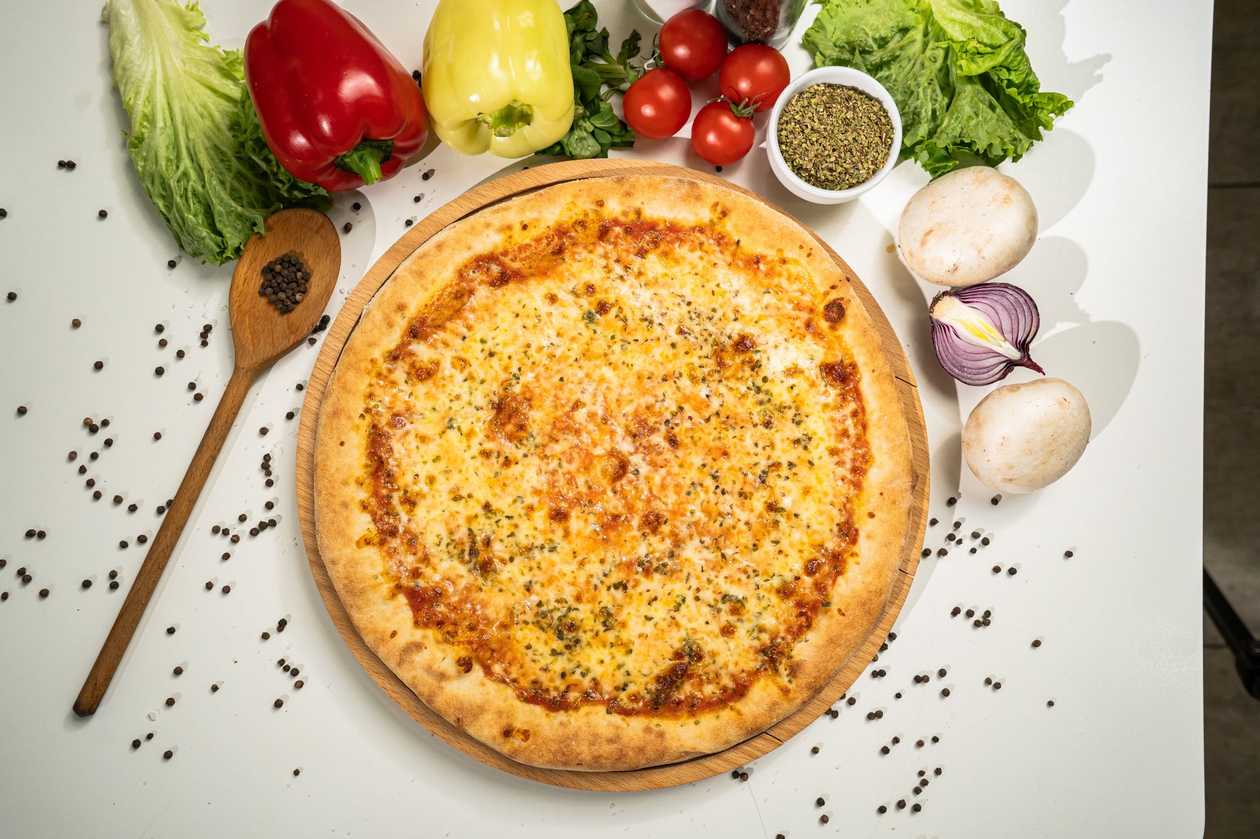 Margherita Pizza Ø 32cm