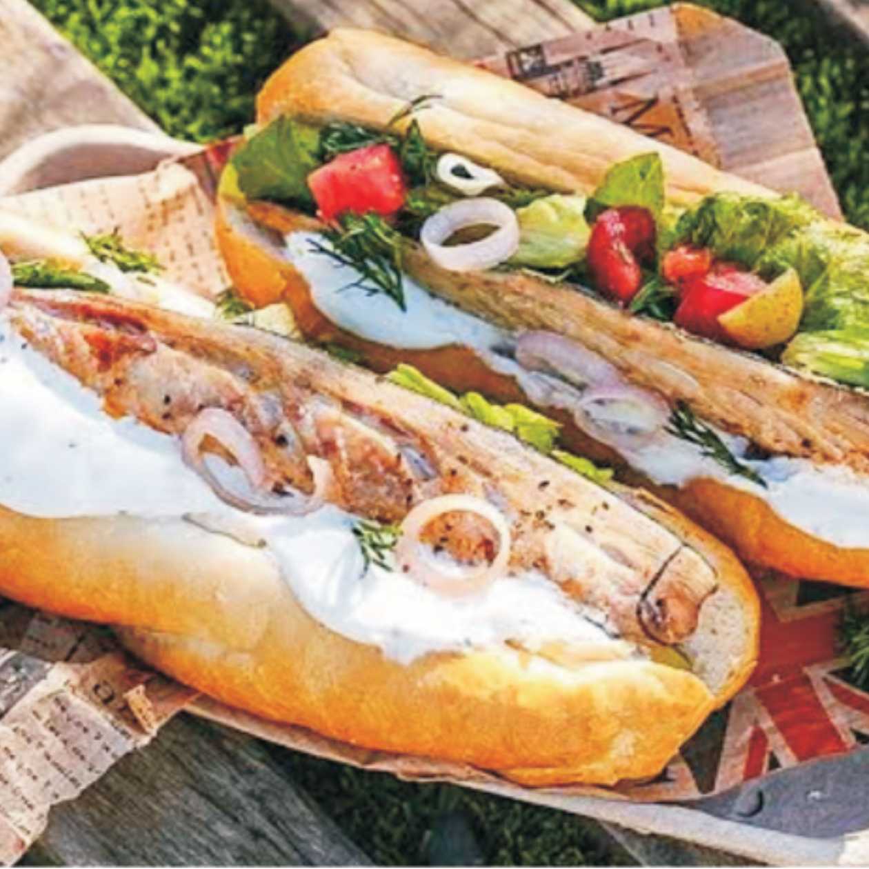 Balik Ekmek in a Bun