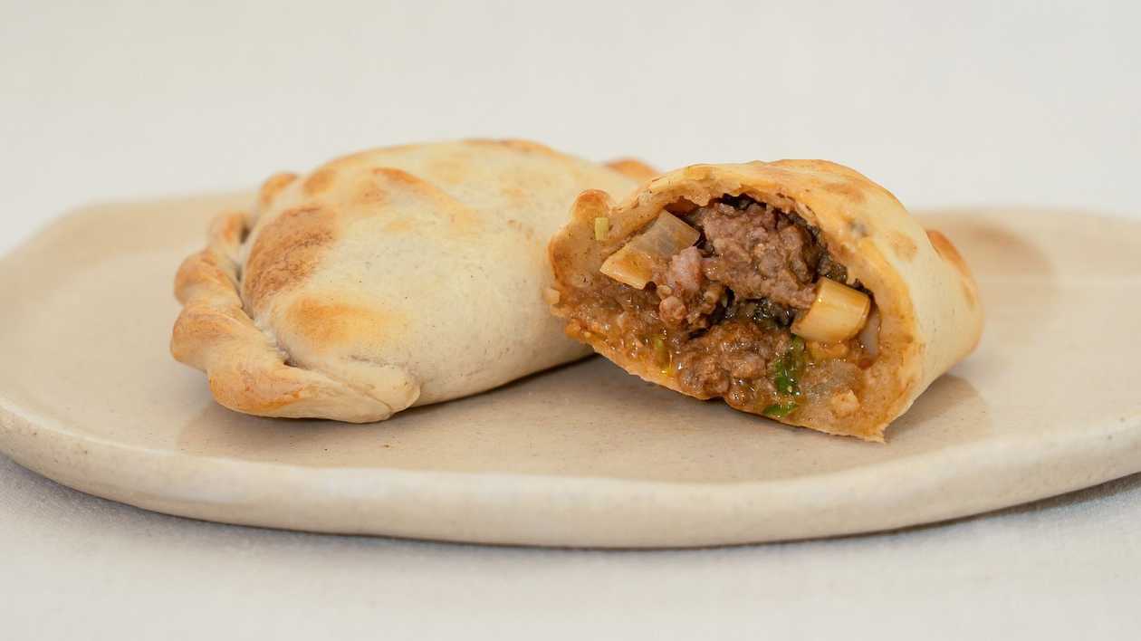 Empanada de Carne de Vitela Picante