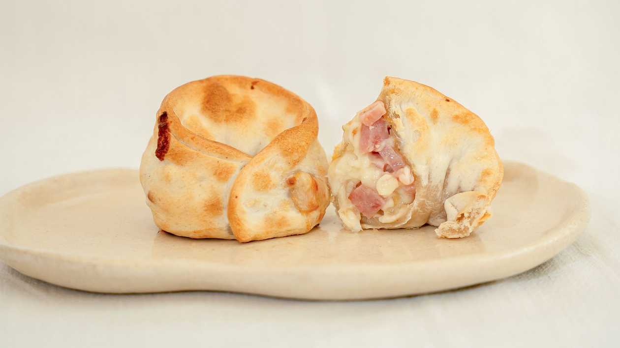Empanada de Fiambre e Mozzarella Fior de Latte
