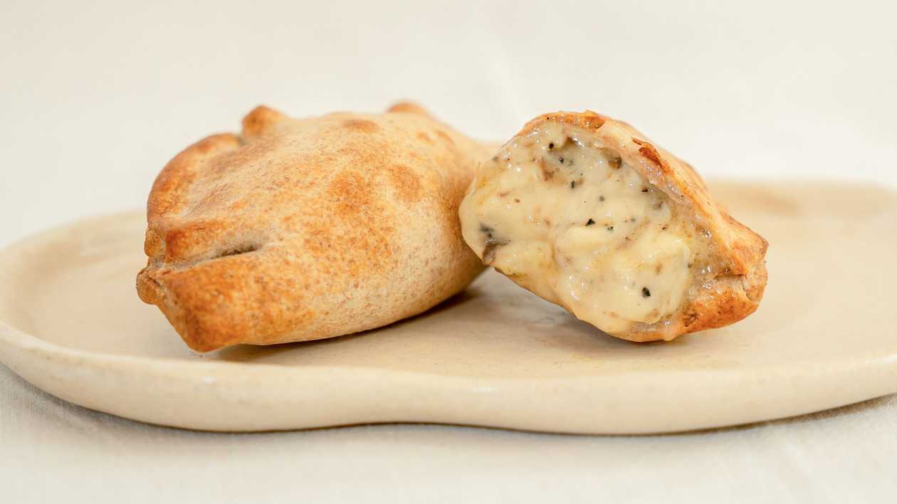 Empanada de Mozzarella e Trufas