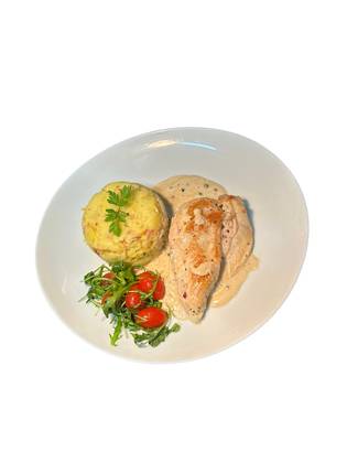 Chicken Steak (200g) with Pepper Sauce and Mashed Potatoes