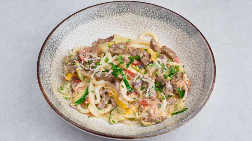 Udon with spicy beef