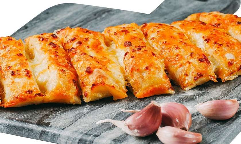 ♛ PÃO DE QUEIJO RECHEADO