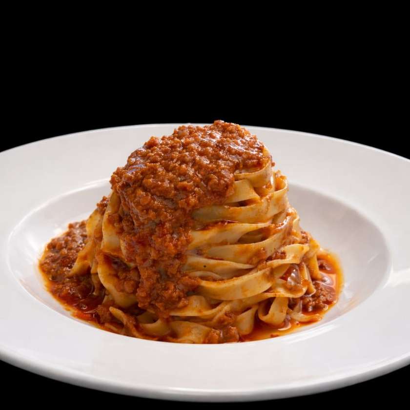 TAGLIATELLE AL RAGÙ