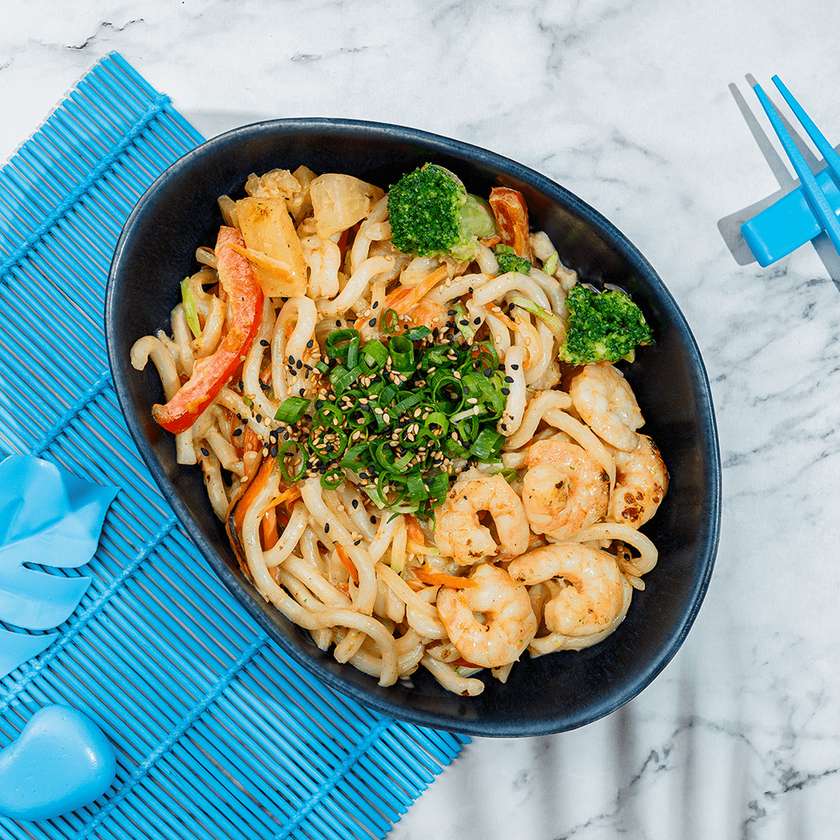 Wok udon cu creveti in sos Sweet Hoisin