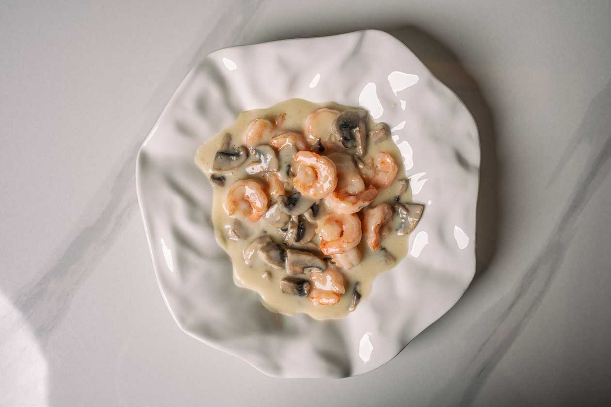 Shrimp with Cream and Mushrooms