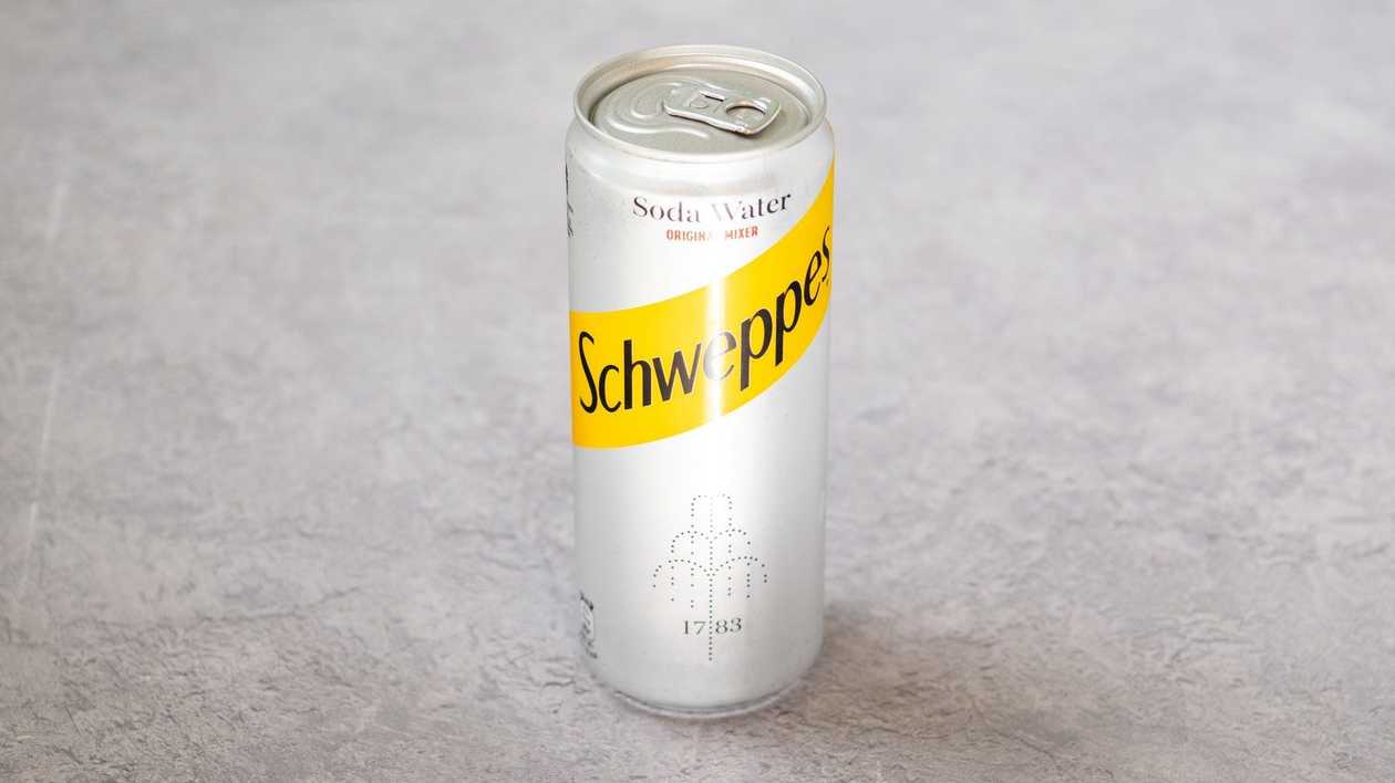 Schweppes Soda 0.33l