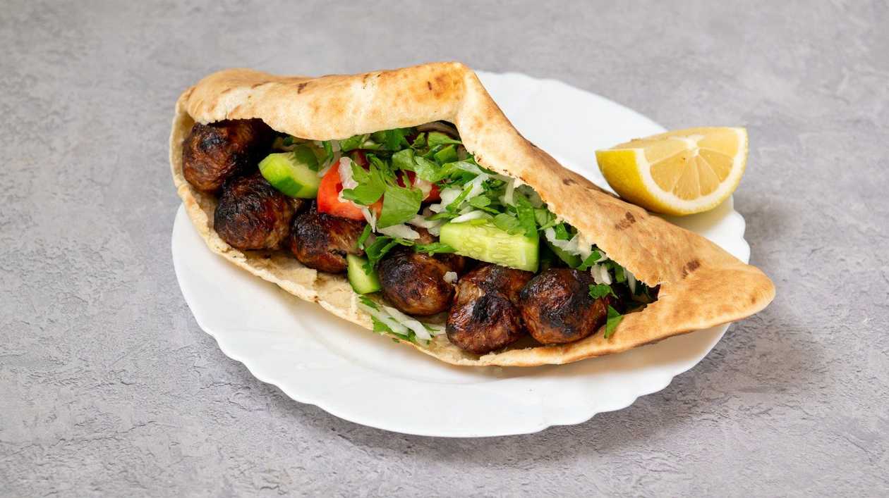 Sheftalia Cyprus Pita